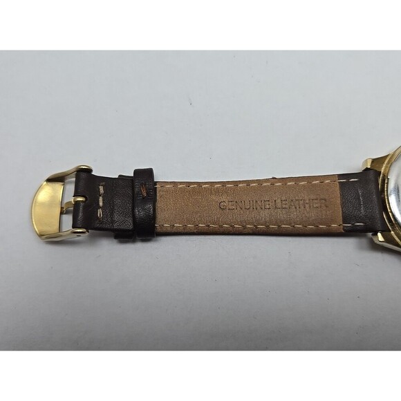 Timex Easy Reader Indiglo Gold Tone 35mm Quartz Watch Leather New Battery WR 30M - Picture 7 of 13